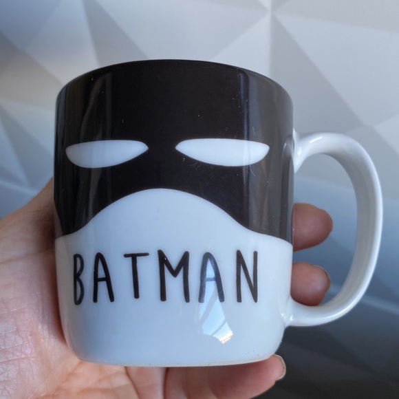 H & M Batman plate and mug - Picture 4 of 13